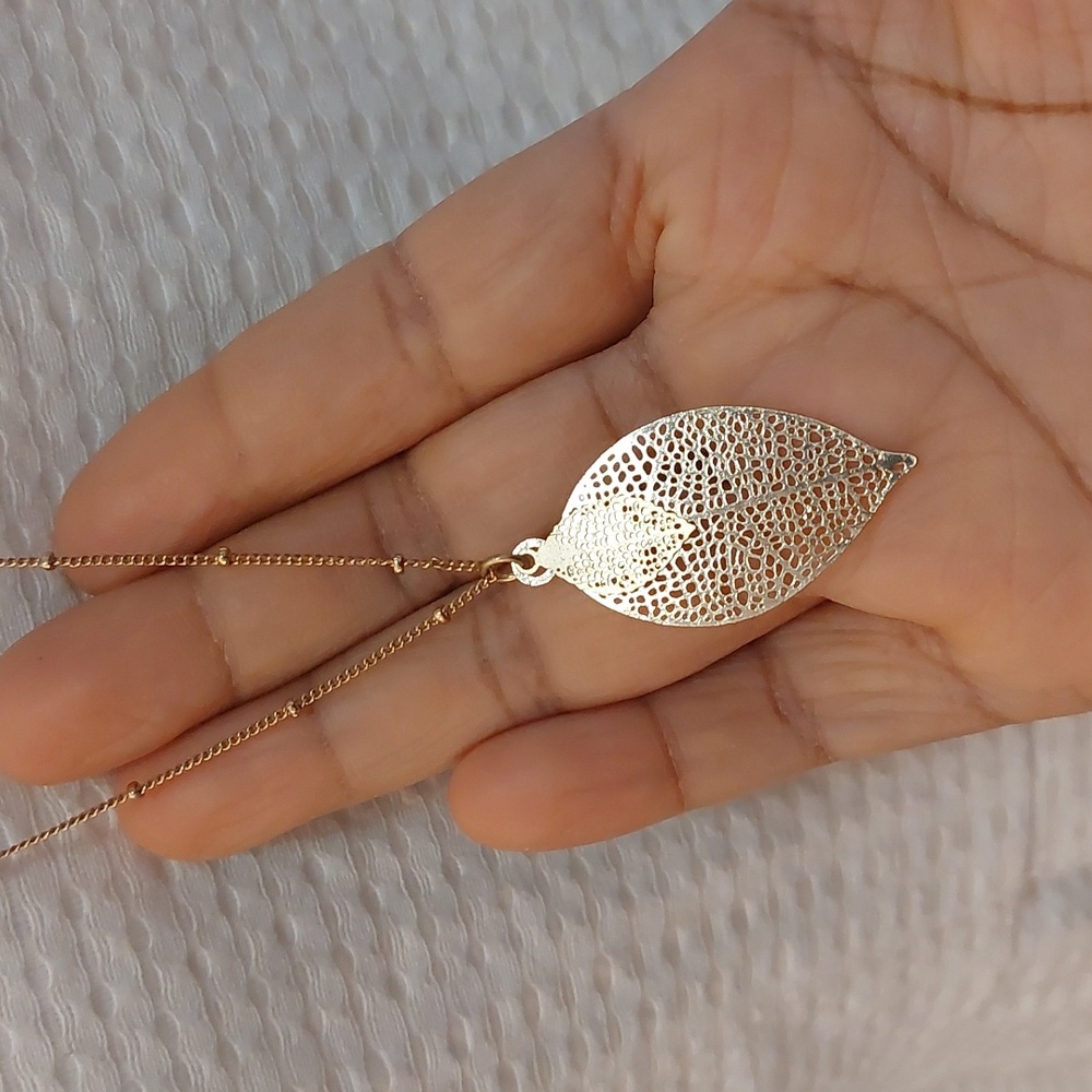 Trendy Chic Delicate Double Leaf Skeleton Pendant… - image 3